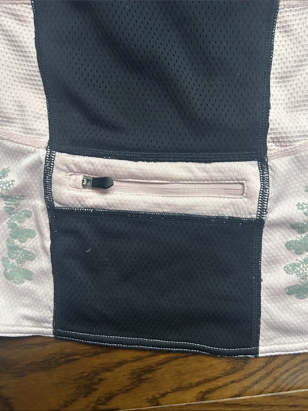 Reebok Running Top -Excellent Condition - Picture 7 of 9